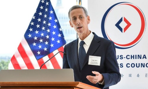 美中贸易全国委员会会长卸任前呼吁“美国必须与中国高科技企业合作”（环球时报）